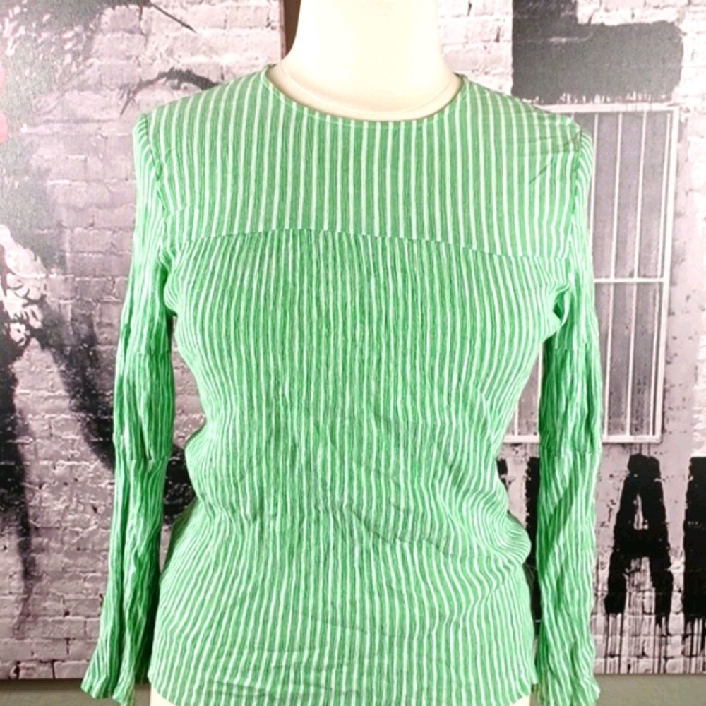 ❤️6 items for $30 sale!!❤️ Michael Michael Kors Stripped Top EUC